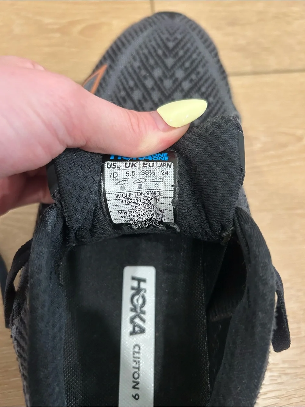 HOKA Women's Clifton 9 - Women’s 7 - Picture 9 of 9